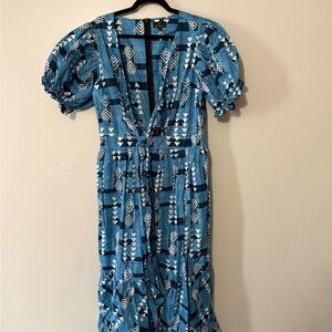 Elegant Blue Geometric Maxi Dress